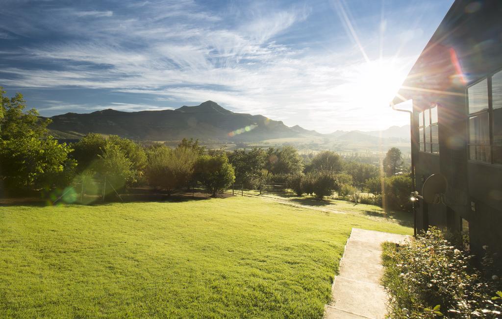 Golden View Luxury Self Catering Villa Clarens Exterior photo